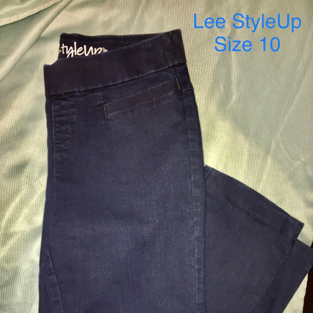Lee (Elastic Waste) Jeans